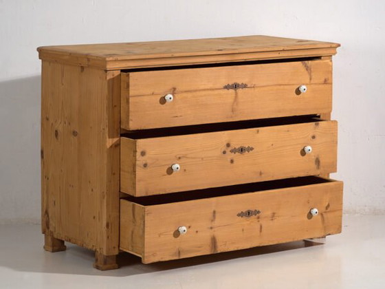 Commode antique en bois massif (c.1920) #14 – Rustic (photo 22 of 40)