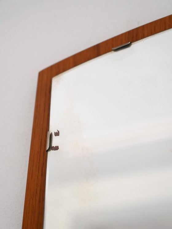 Image 1 of Espejo de pared de teca escandinavo de los años 60