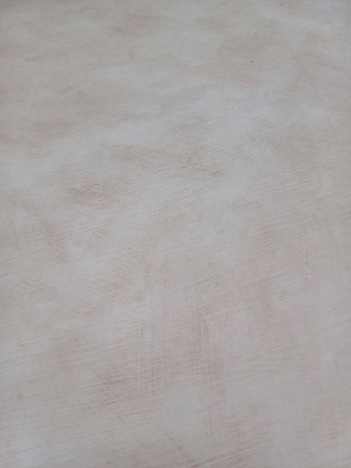 Grote ronde eettafel