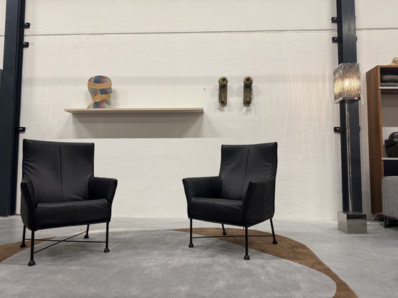 Image 1 of 2 Poltrona Montis Charly in pelle nera