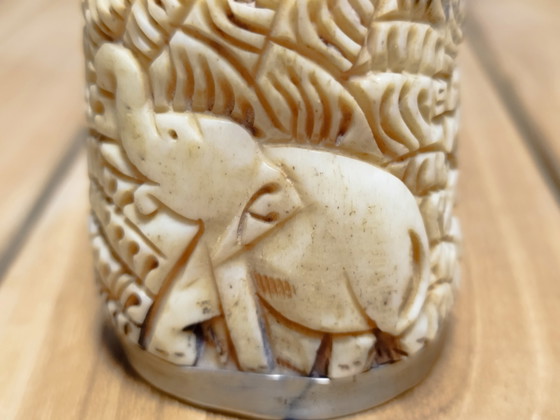 Image 1 of Antique snuff bottle
