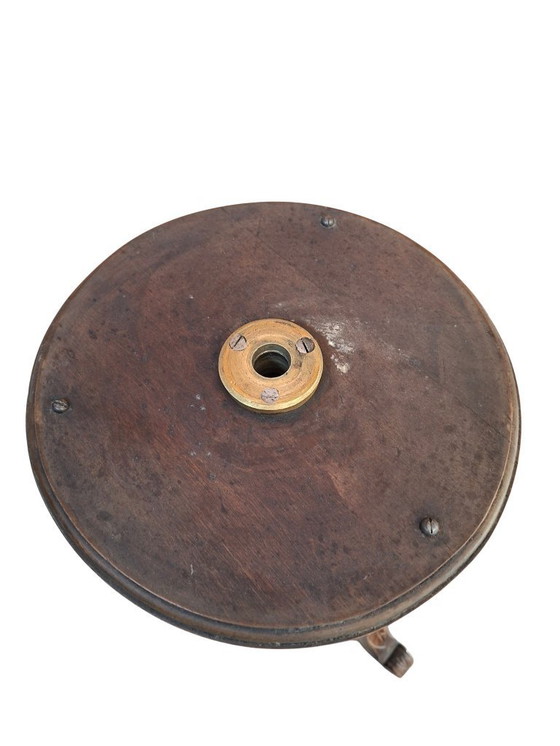 Image 1 of Antieke walnotenhouten pianokruk met schroeven, begin 1900