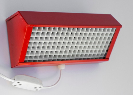 Lámpara de mesilla de noche naranja Elidus, de metal, diseñada por Hans-Agne Jakobsson en la década de 1970.