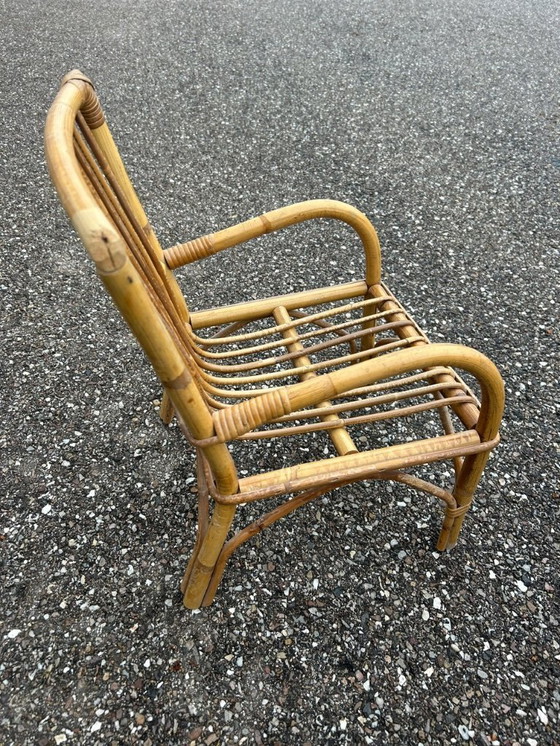 Image 1 of Rattanstuhl und Schreibtisch