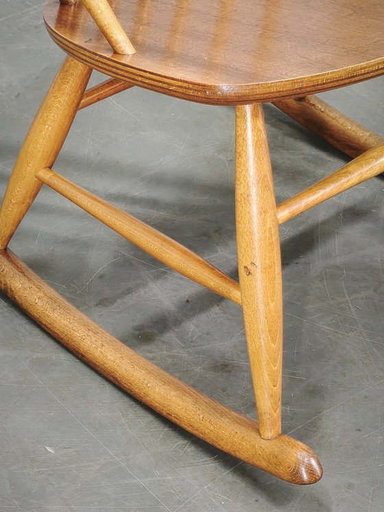 Rocking chair Danish Modern Illum Wikkelsø par Niels Eilersen, années 1960 – Wood (photo 4 of 12)