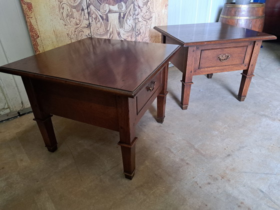 Image 1 of Klassische Beistelltische, Couchtische, Pflanztische Größe 60x60cm und 48cm hoch