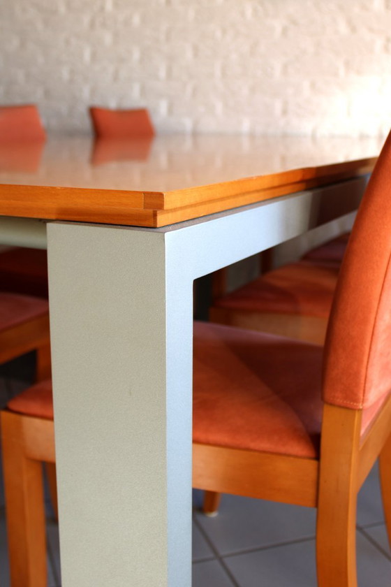 Image 1 of Design eettafel en stoelen - hoogwaardig hout