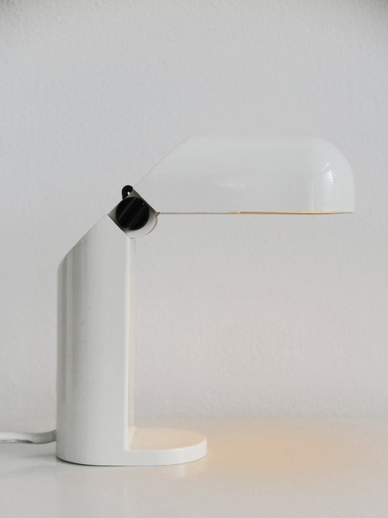 Zwart-witte plastic Tafellampen, Italië, jaren '60, set van 2 – Kunststof (photo 17 of 26)