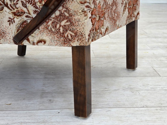 Image 1 of Fauteuil artdeco danois des années 1950, meuble en velours, bois de hêtre, retapissé.