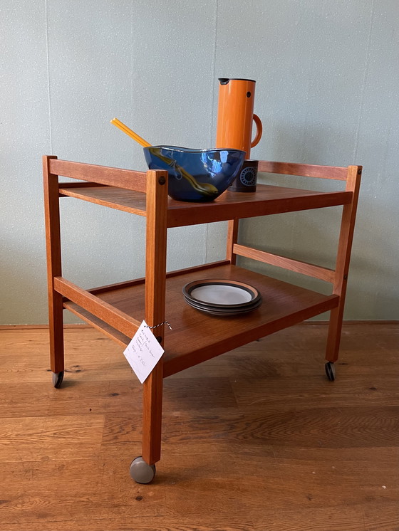 Image 1 of Roltafel teak en teak fineer vintage uit Denemarken 