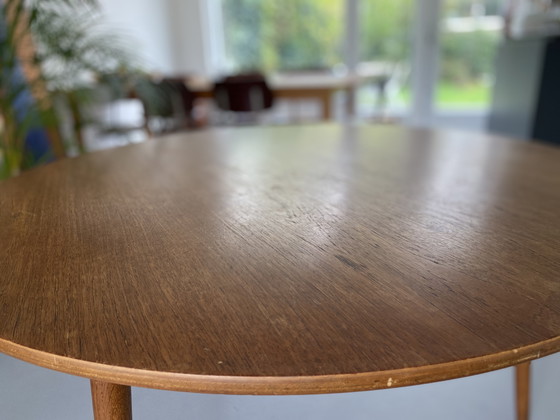 Image 1 of Hans J. Wegner voor Fritz Hansen FH4602 tafel
