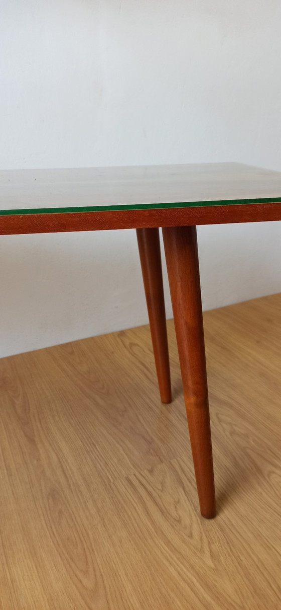 Image 1 of Table basse des années 1970.