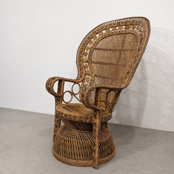 Image 1 of Vintage pauwenstoel van natuurlijk rotan — jaren 70