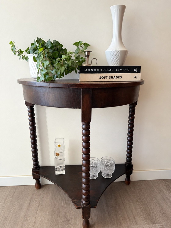 Semicircular side table with bobbin legs – Wood (photo 3 of 5)