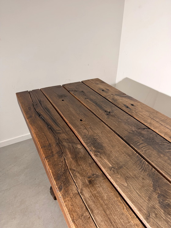 Mesa de comedor rústica de madera maciza con caballetes – Mesas de comedor (photo 3 of 6)