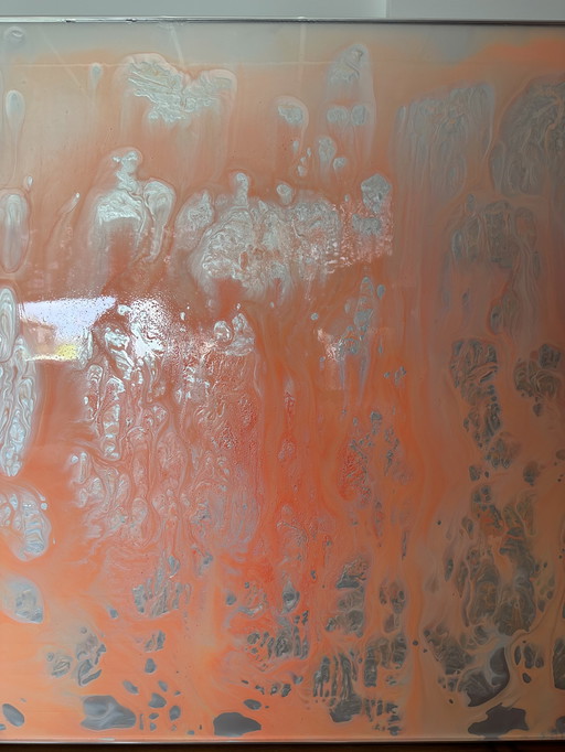 Liquid mirror