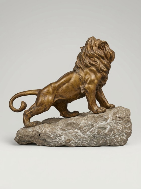KRAKOWKI — León rugiendo sobre su roca, importante Esculturas de bronce artístico y roca (28,3 kg) – Stone (photo 2 of 21)