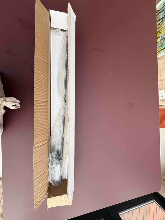 Image 1 of KOSILAMP-Lange zwarte Wandlamp met indirect LED Licht-Mandal