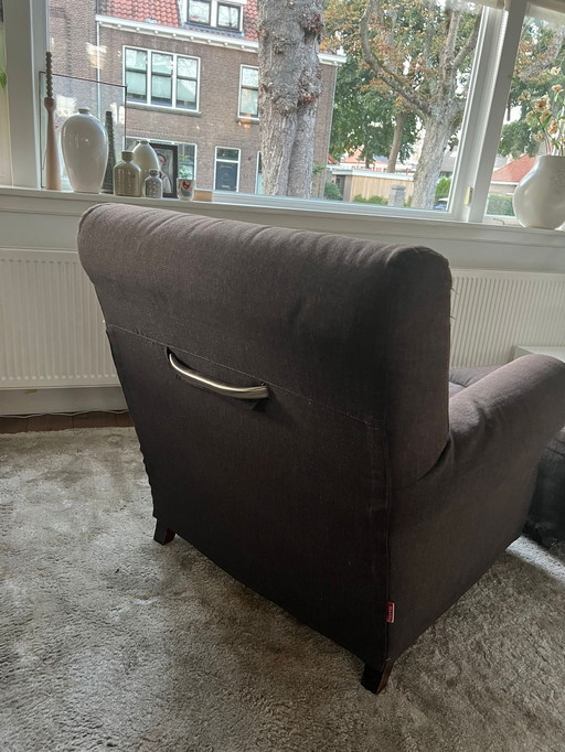 Fauteuil design Flexform Nonna Maria avec pouf