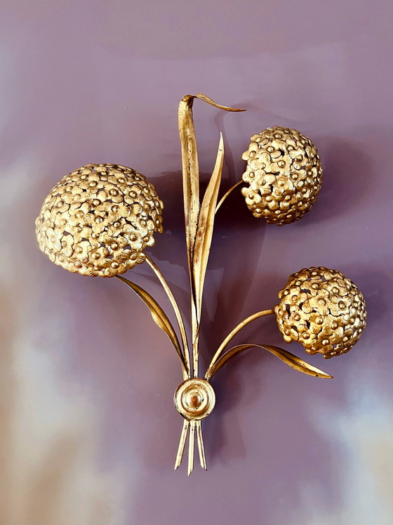 Image 1 of Italian Palladio Hydrangea Wall Lamp