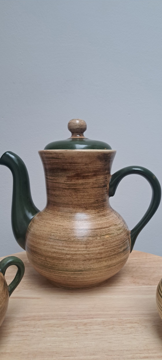 Image 1 of St. Clément France – 3‑delige vintage keramiek set – koffiepot, suikerpot & melkkan – houtnerf glazuur – mid‑century