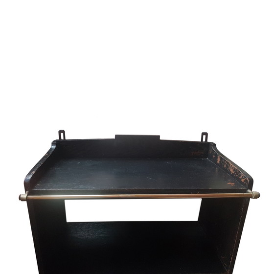 Image 1 of Estantería colgante de madera ennegrecida con detalles de latón, años 30