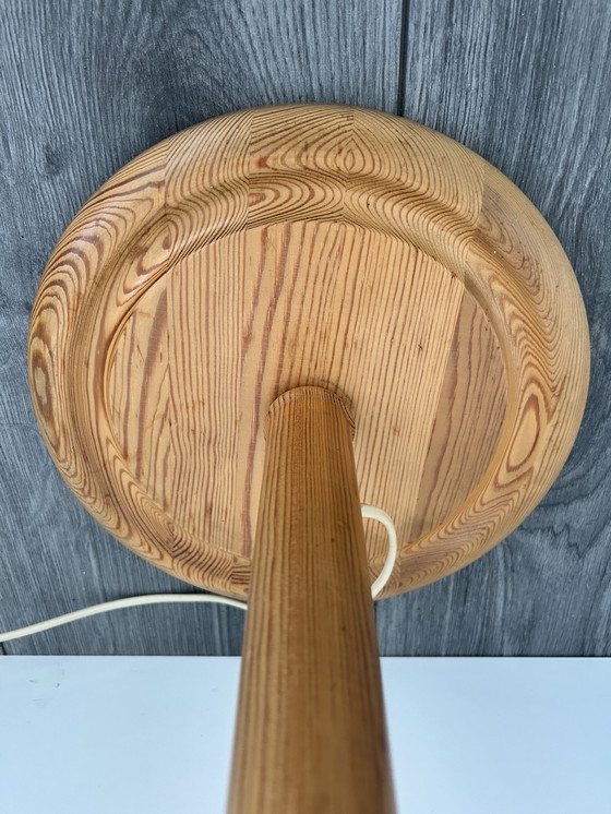 Image 1 of Lampada da terra GB Solbackens Svarveri in pino impiallacciato (anni '70)