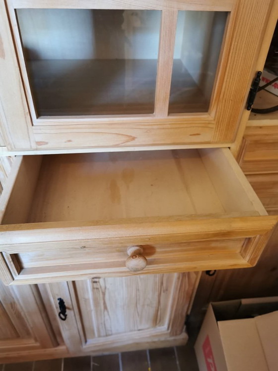 Image 1 of Kieferschrank