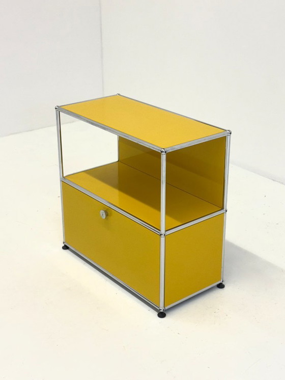 Image 1 of USM Haller cabinet in yellow