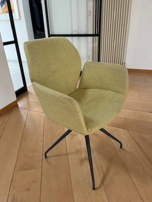 4 Mobitec Designer-Esszimmerstühle