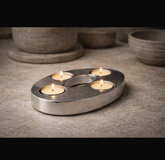 Image 1 of Bellissimo portacandele vintage in alluminio