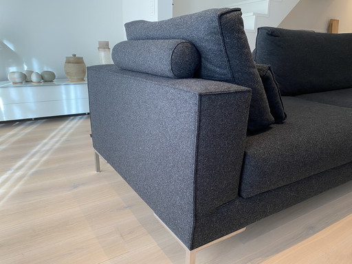 Design in stock Aikon lounge sofa