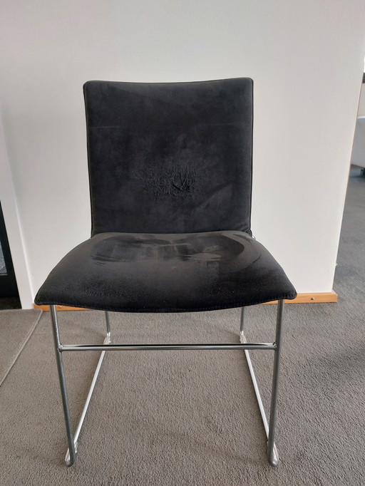 Pastoe chaise de salle à manger type penant tissu alcantara anthracite foncé