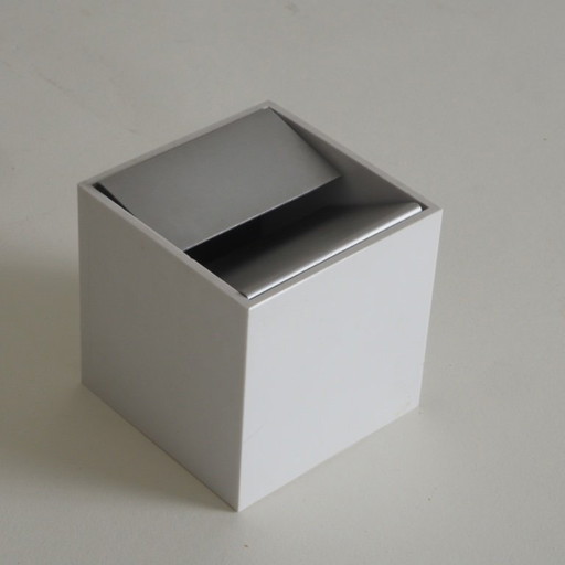 Posacenere Cubo di Bruno Munari per Danese Milano