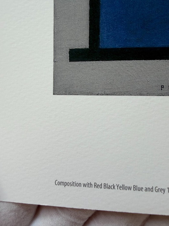 Image 1 of Piet Mondrian (1872–1944), Composizione con rosso, nero, giallo, blu e grigio, 1921, Stampato nel Regno Unito