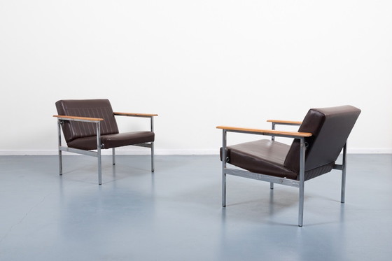 Image 1 of Anni '60 Coppia di poltrone architettoniche di design italiano