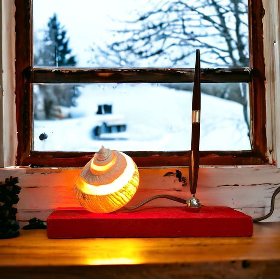 Image 1 of Juego de escritorio con luz de concha náutica y bolígrafo, años 40