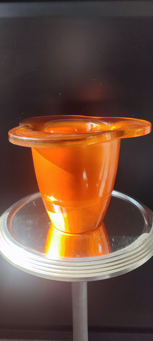Vaso vintage in vetro arancione iridescente, design anni '70