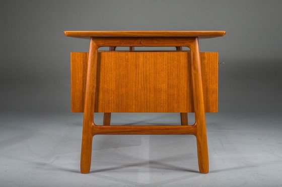 Image 1 of Teak Model 75 Desk from Omann Jun Møbelfabrik, 1960s