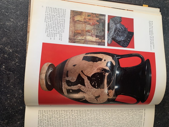 Serie di Libri in 3 Parti – Libri d'arte, Paper (photo 9 of 15)
