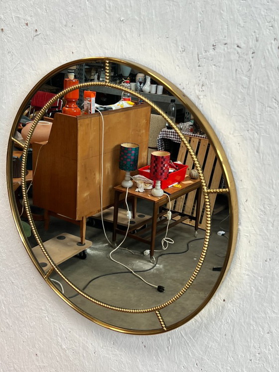 Miroir rond vintage en laiton, style Hollywood Regency – Brass (photo 8 of 10)
