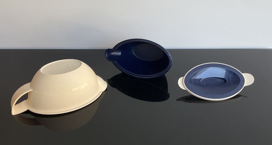Image 1 of TUPPERWARE: Recipiente multiusos y dos cuencos para salsas