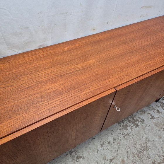 Image 1 of Vintage Jaren 60 Deens Sideboard, Wandmeubel Dressoir Teak