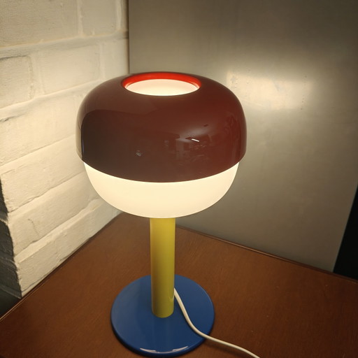 Lampada da tavolo postmoderna IKEA unica nel suo genere – Rossa, gialla e blu – Stile Memphis – tafellampen (photo 2 of 5)