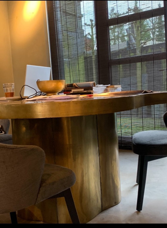 Image 1 of Tavolo organico completamente rivestito in ottone