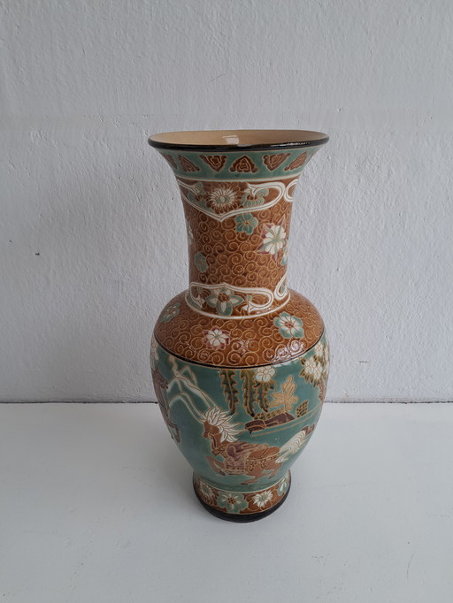 Large Vase Chinese style