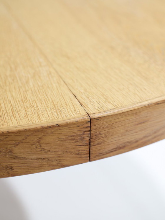 Image 1 of Extendable round dining table Danish oak vintage 1960s