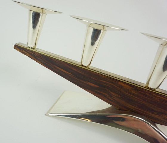 Image 1 of Bougeoir moderne du milieu du siècle, en métal argenté et bois, années 1950-1960