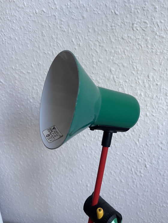 Image 1 of Vintage Veneta Lumi Z1-90 tafellamp | Memphis-stijl | Italiaans design uit de jaren 80/90 | Meerkleurig