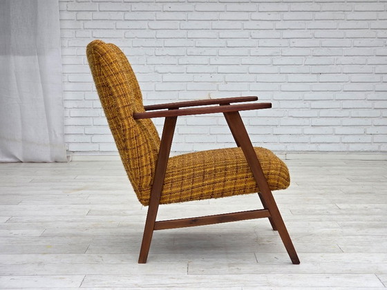 Image 1 of Fauteuil danois des années 1960, revêtement en laine, bois de teck, bois de chêne.